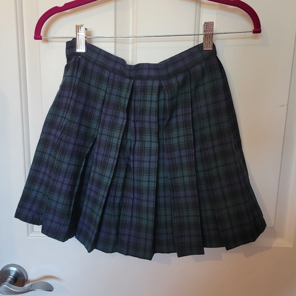dELiA*s High School Hexes Plaid Pleated Skirt - Picture 5 of 6
